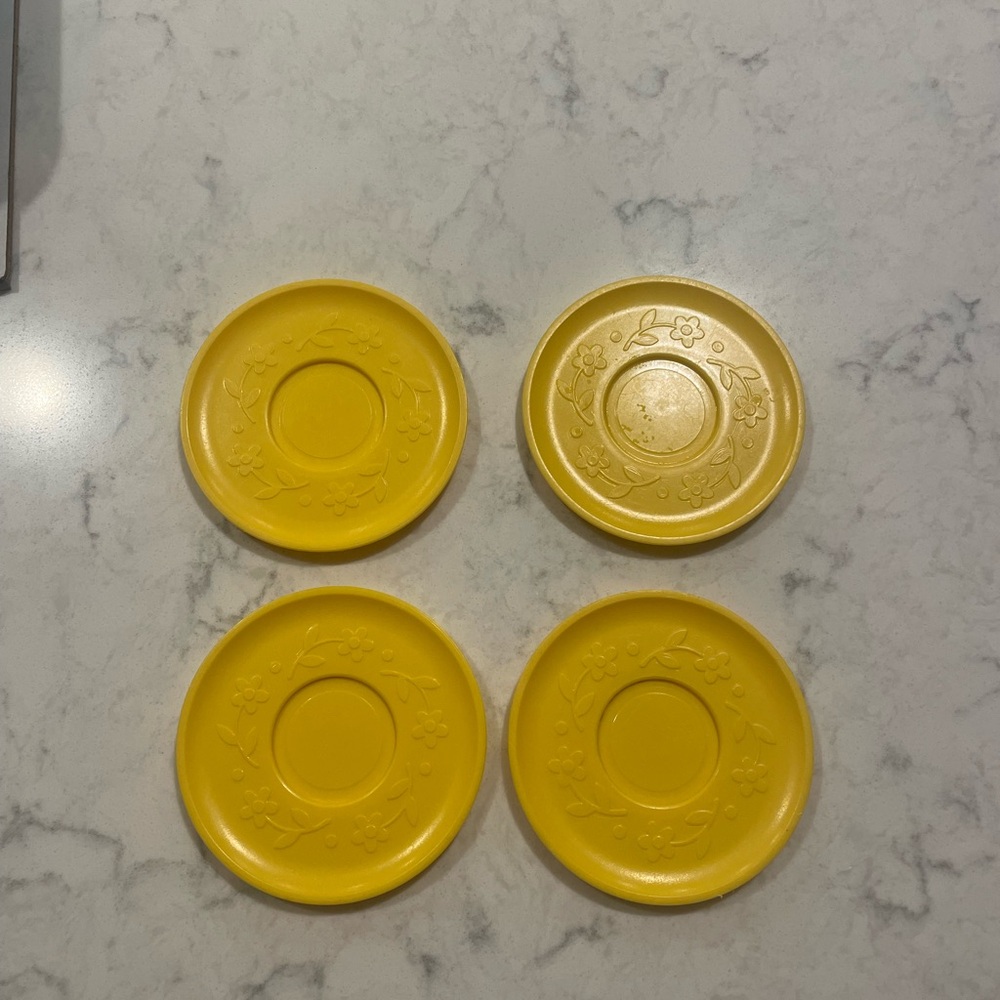 Vintage 1982 Fisher Price 4 Replacement Saucers Yellow Flower Design